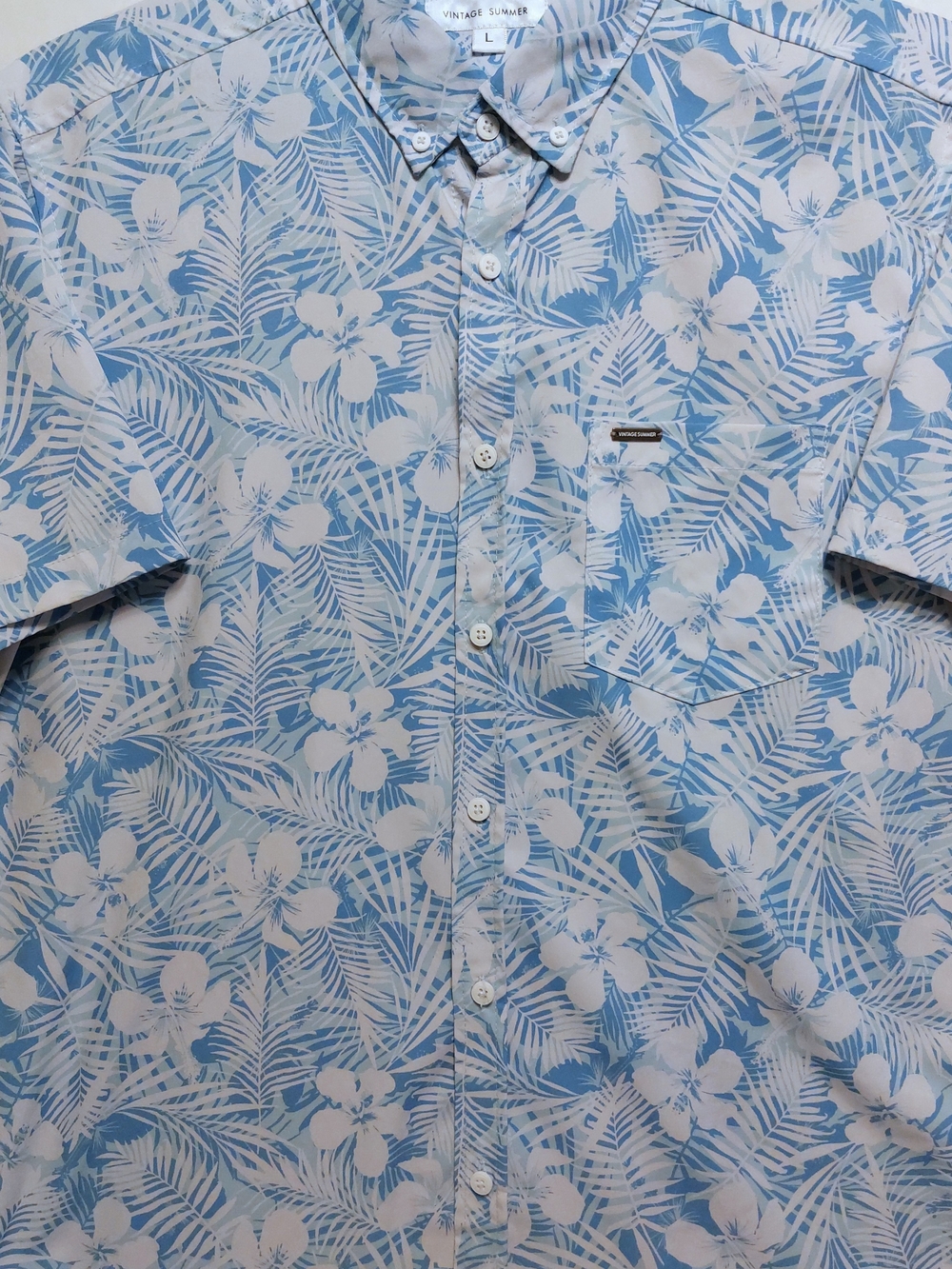 Vintage Summer Men's Light Blue Floral Button-Down Shirt